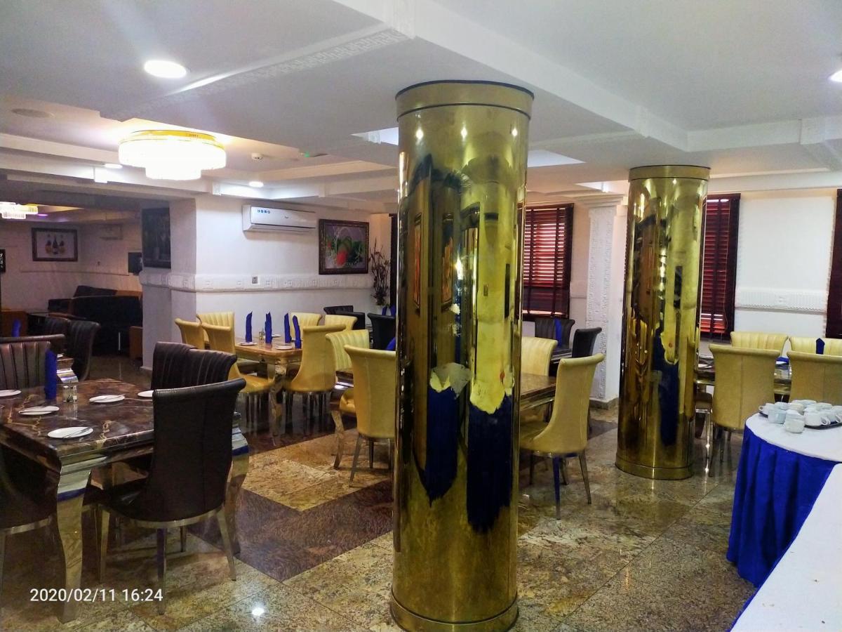 Отель Immaculate Platinum Абуджа Экстерьер фото
